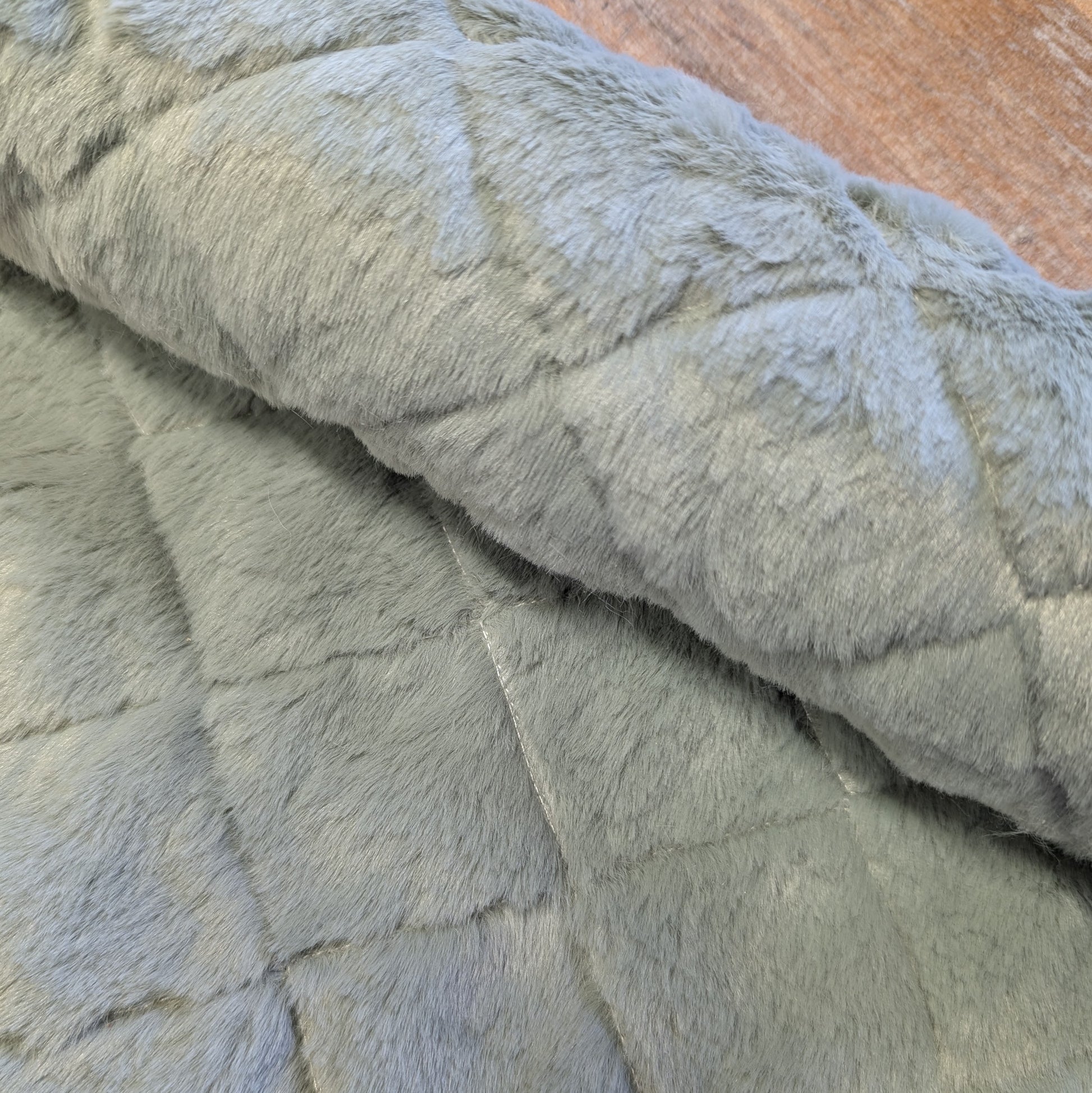 78840 Tischläufer Bella salbei