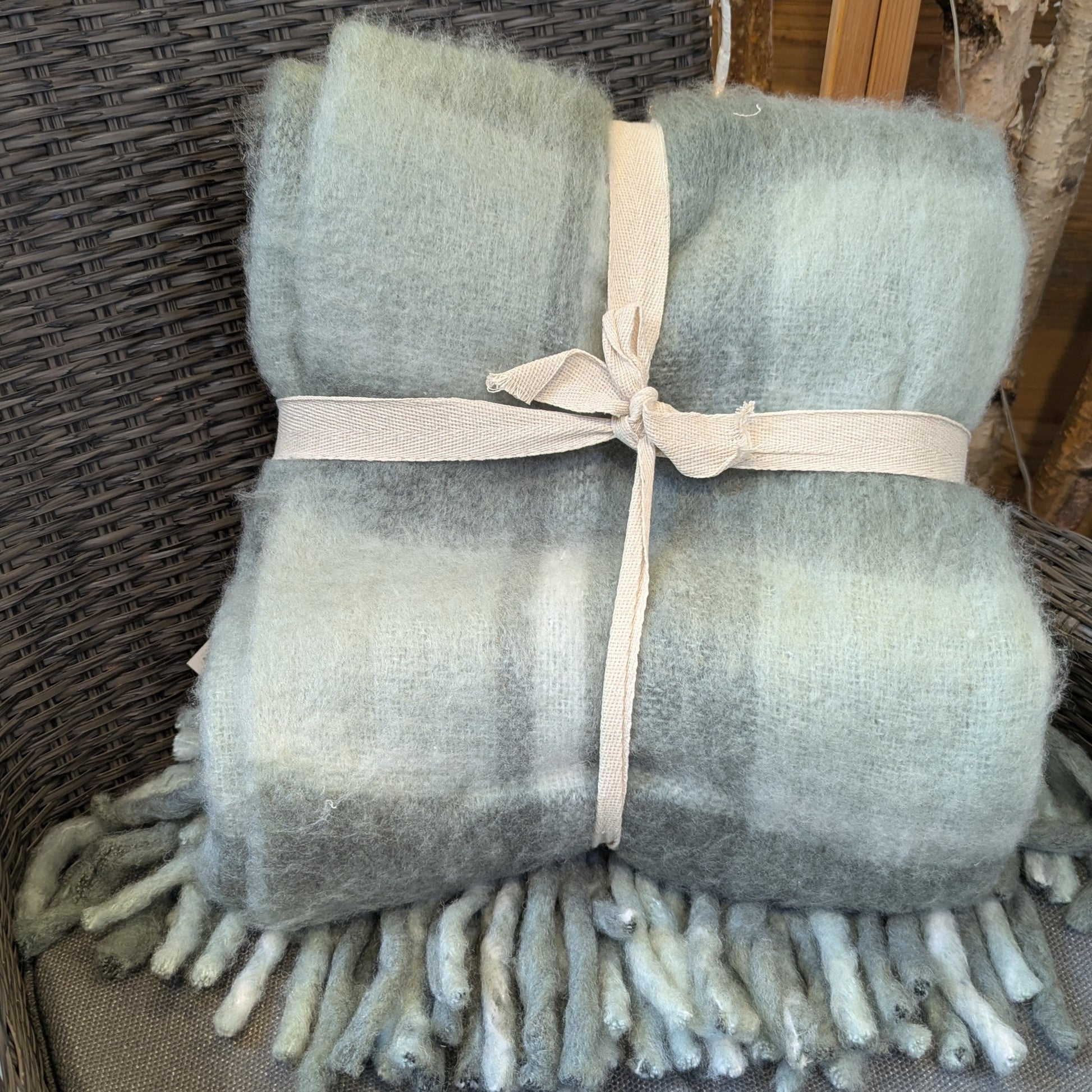 Kuschelige Wohndecke 125x150 cm mixed grey